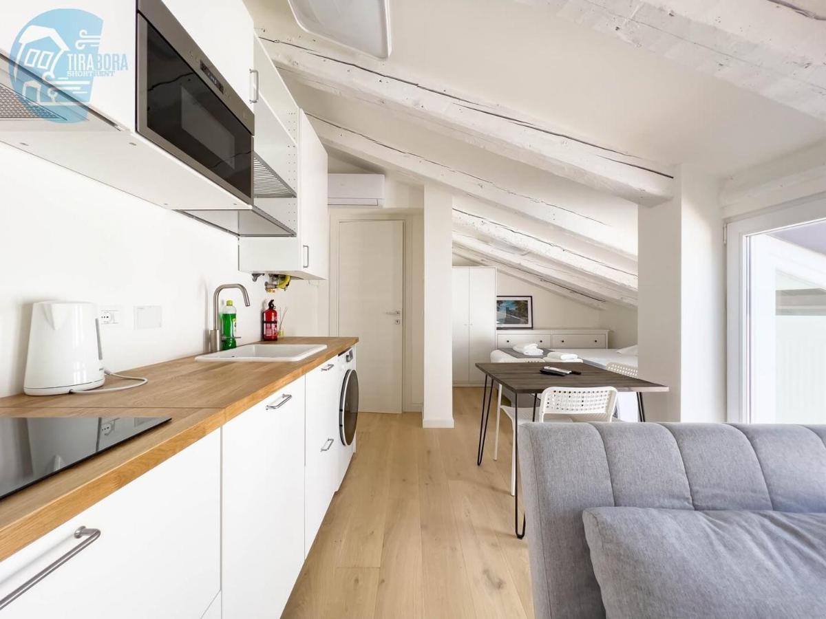 Ferienwohnung Corridoni 4C Tirabora Short Rent Triest Exterior foto